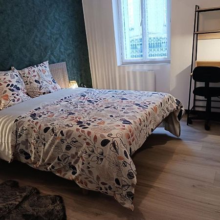 La Sout Lägenhet La Souterraine Exteriör bild